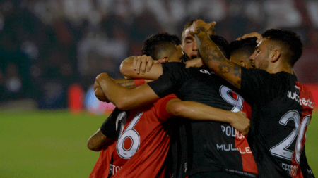 LUEGO DE 3 PARTIDOS SIN GANAR, NEWELL’S DERROTA A PATRONATO