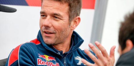 RALLY DAKAR 2019 – SEBASTIEN LOEB: «CARLOS SAINZ SABE IR SIEMPRE AL LÍMITE»