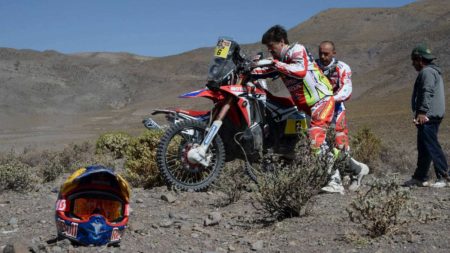 JOAN BARRADA, ABANDONA EL DAKAR 2019, TRAS ACCIDENTE.