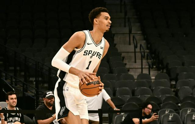 EL DESLUMBRANTE PRESENTE DEL FRANCES WENBANYAMA EN SAN ANTONIO SPURS.